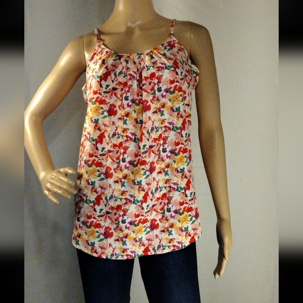 COPY - Time and Tru Floral Crop Top